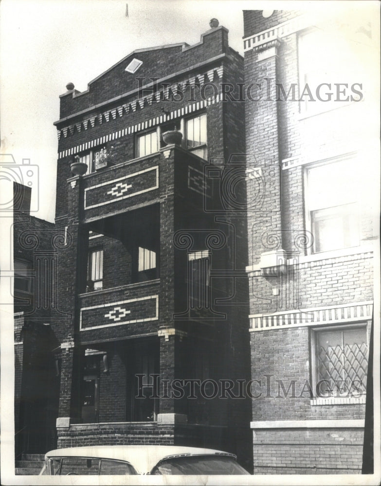 1963 Press Photo Rehabilitated Building St Louis Owner - RRU78415 - Historic Images