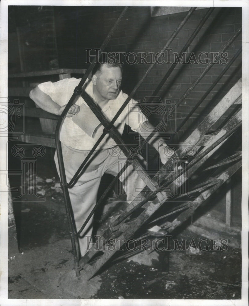 1954, Martin Poshek Checks Fire Exit OakWood - RRU78421 - Historic Images