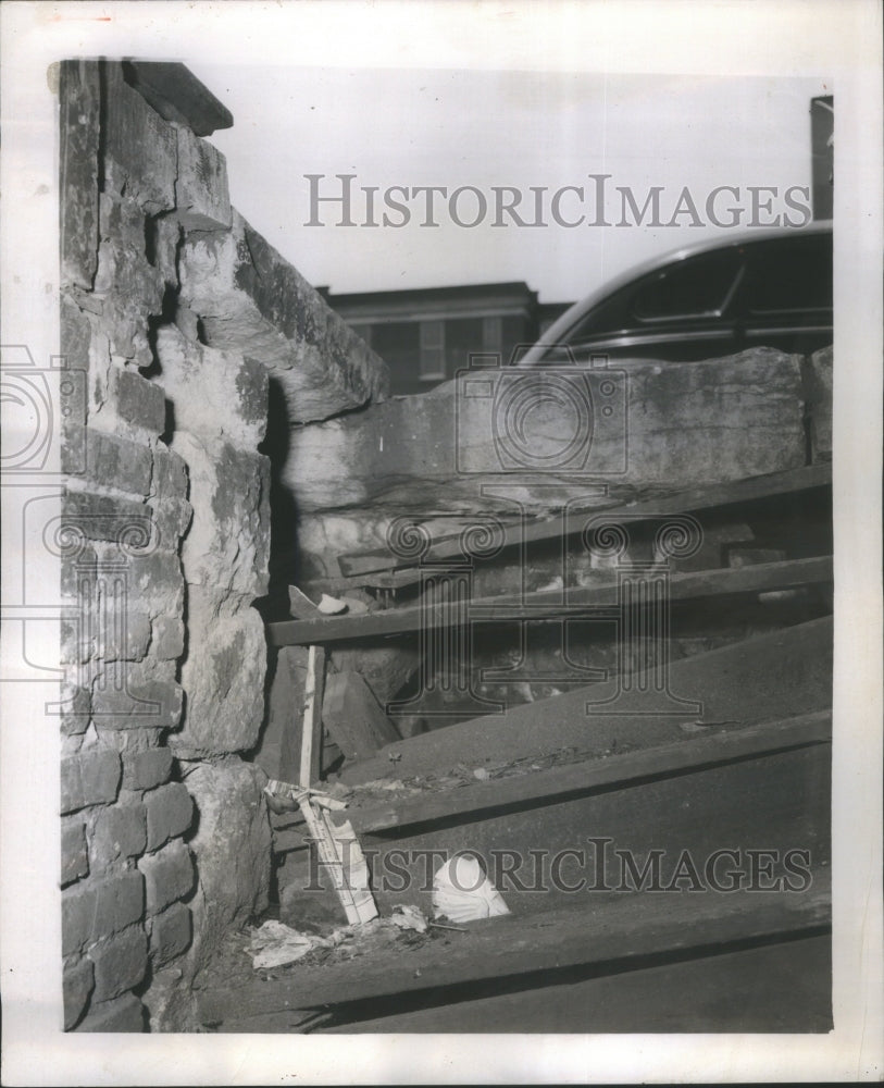 1953 Press Photo fire escape stairs basement building - Historic Images