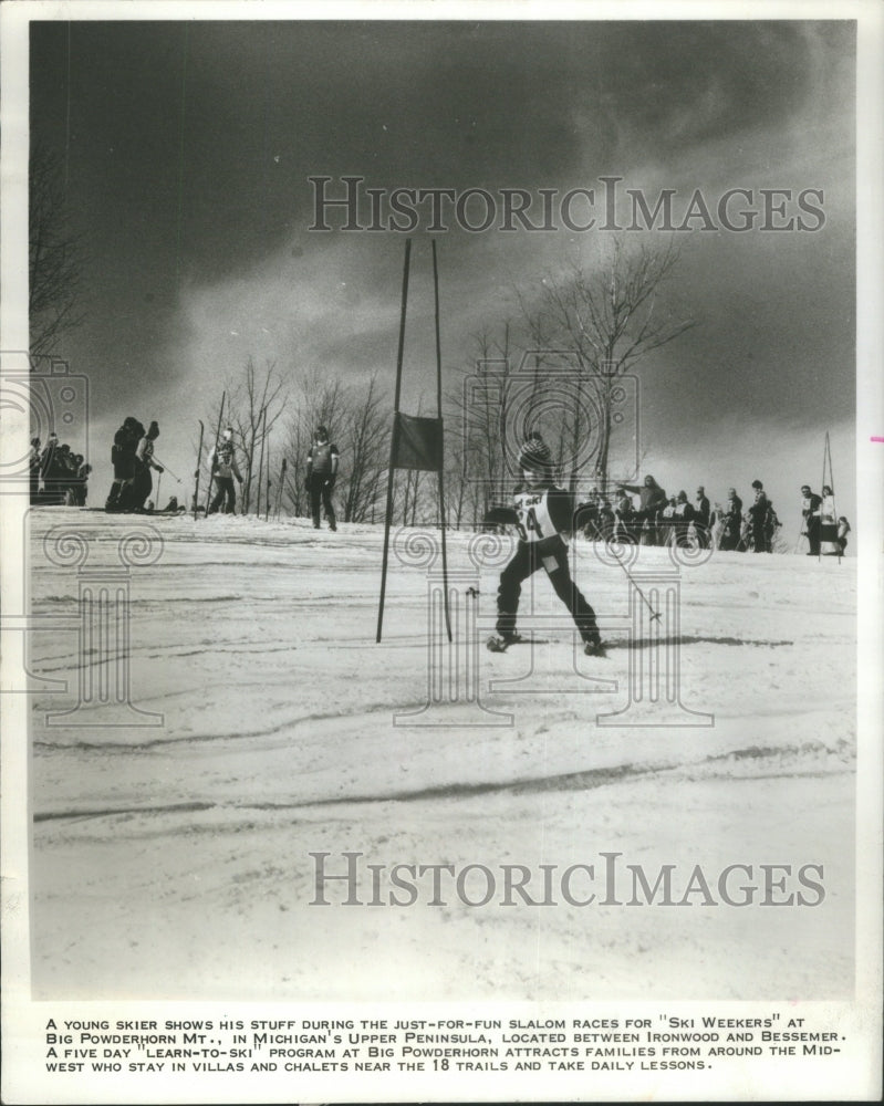 1979 Press Photo Michigan Peninsula Young Skier Slalom - Historic Images