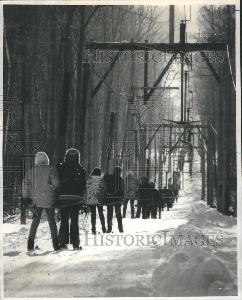 1970 The midwest mountain skiers - Historic Images