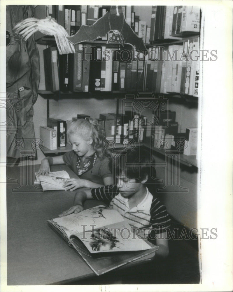 1984 Lisa Berron Jason Mink North School - Historic Images