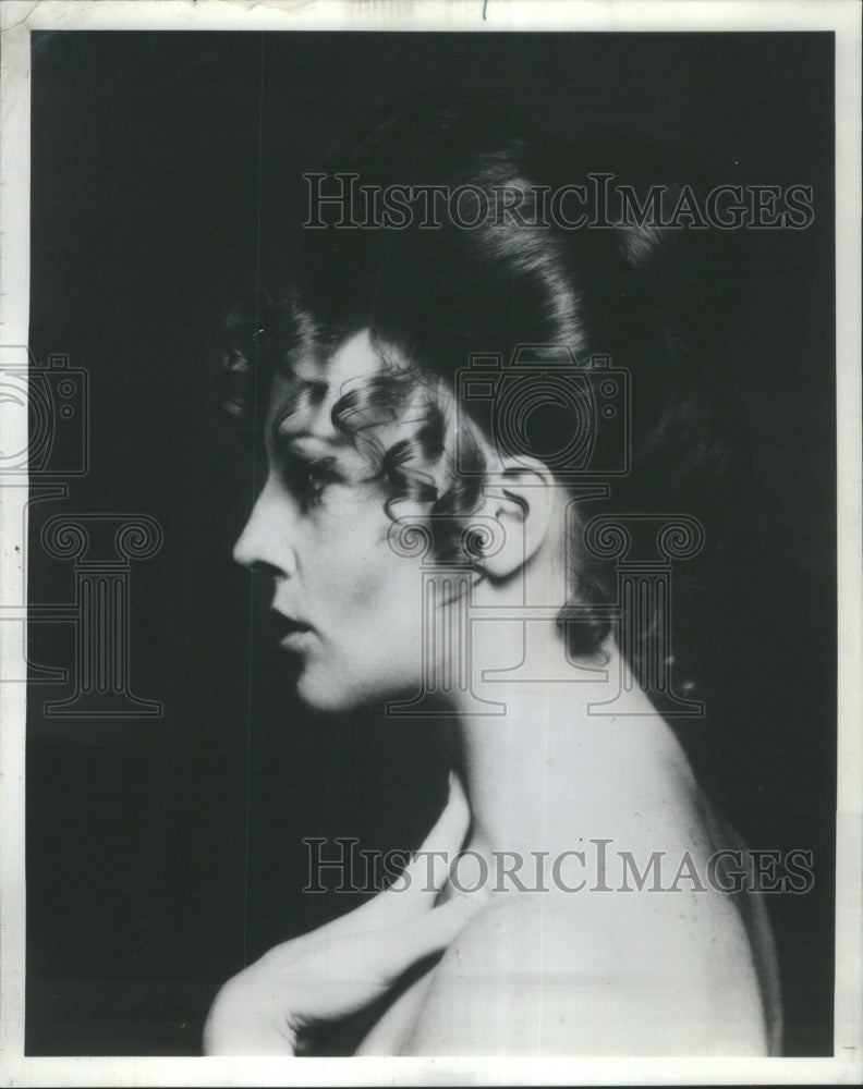 1970, Gibson Girl Stylish Susan hair Chiaro - RRU79431 - Historic Images