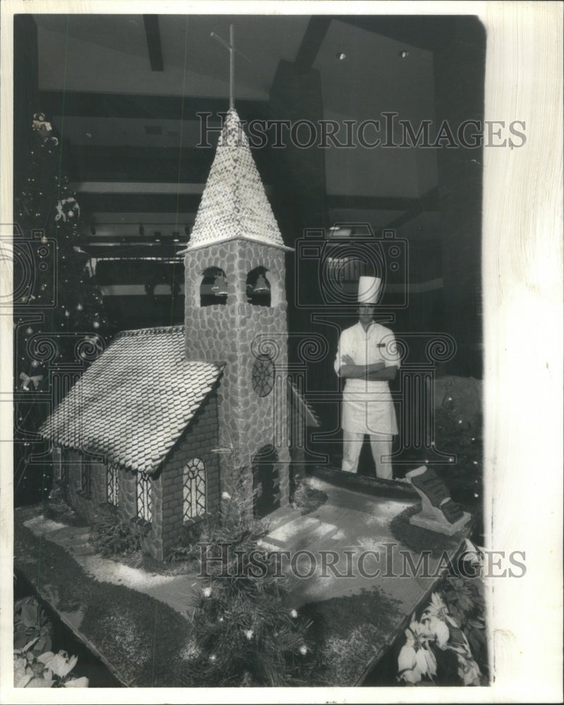 1926 Executive Chef Martin Eijk Gingerbread-Historic Images