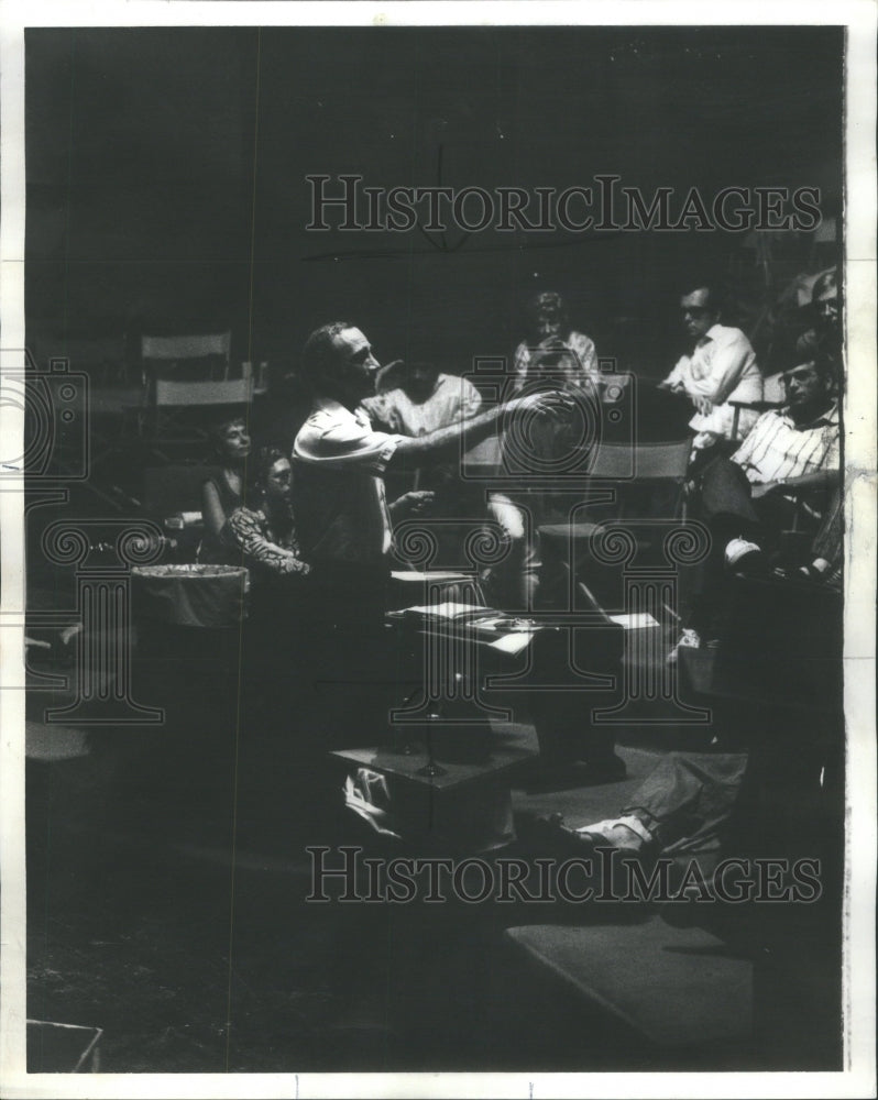 1972 Press Photo F Carioti The Lady&#39;s Not For Burning - RRU80269 - Historic Images