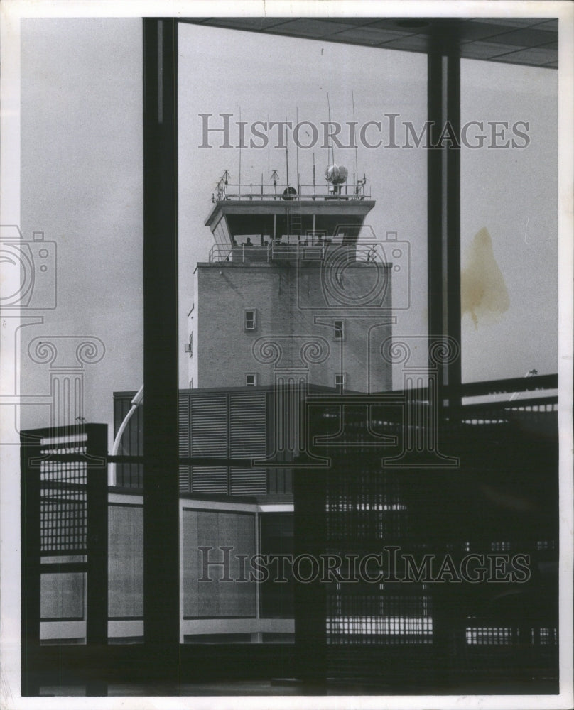 1962 Control Tower Chicago O&#39;Hare Airport - Historic Images