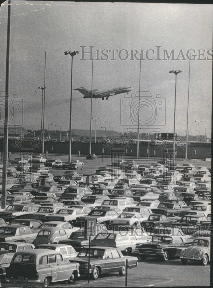 1966 Press Photo O&#39;Hare International Airport Parking - RRU80643 - Historic Images