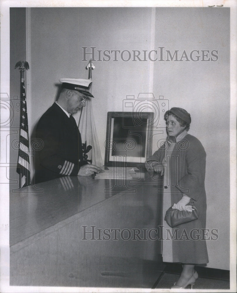 1958 Dr Ferrazzano Public Health Customs - Historic Images