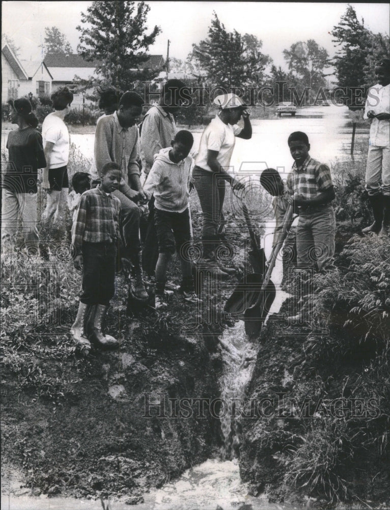 1968 Press Photo Markham Illinois Flooding - RRU80775 - Historic Images