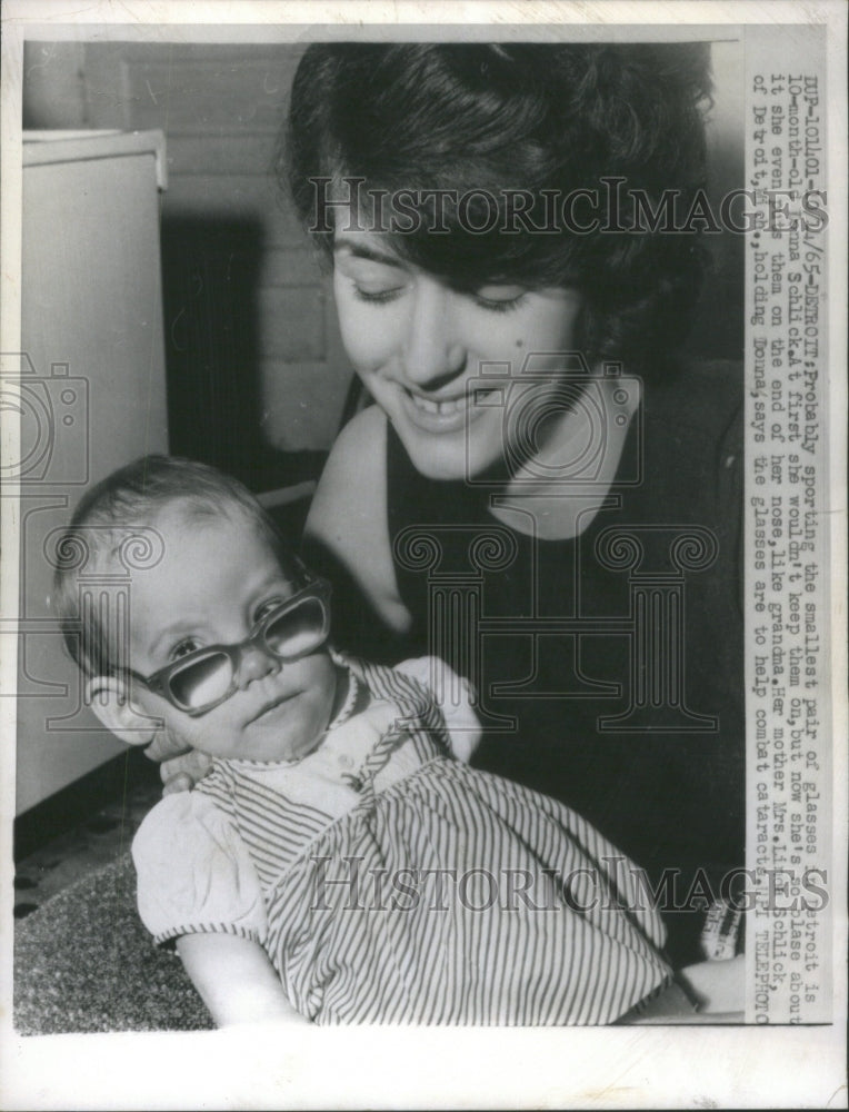 1965 Small Child Wearing Glasses Detroit  - Historic Images