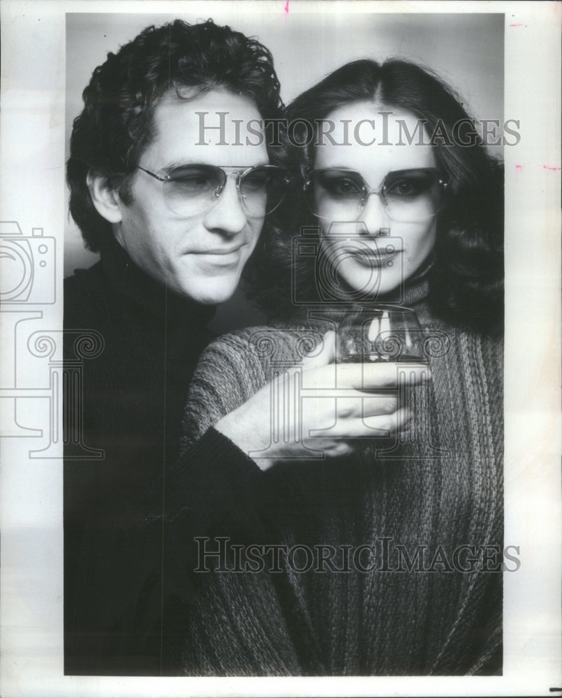 1976 Rimless Sunglasses Renauld - Historic Images
