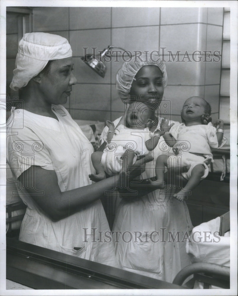 19666 New Resident Girl Nursery Michael-Historic Images