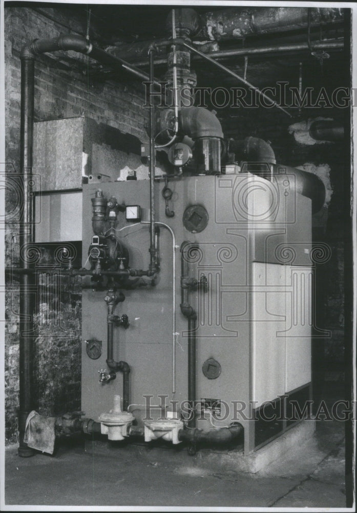 1975 Furnace-Historic Images