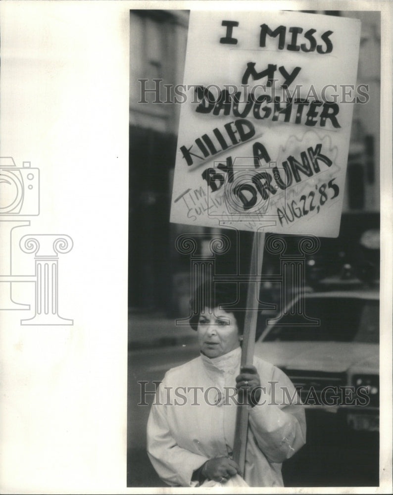 1985 MADD Marcher Sign Chicago-Historic Images