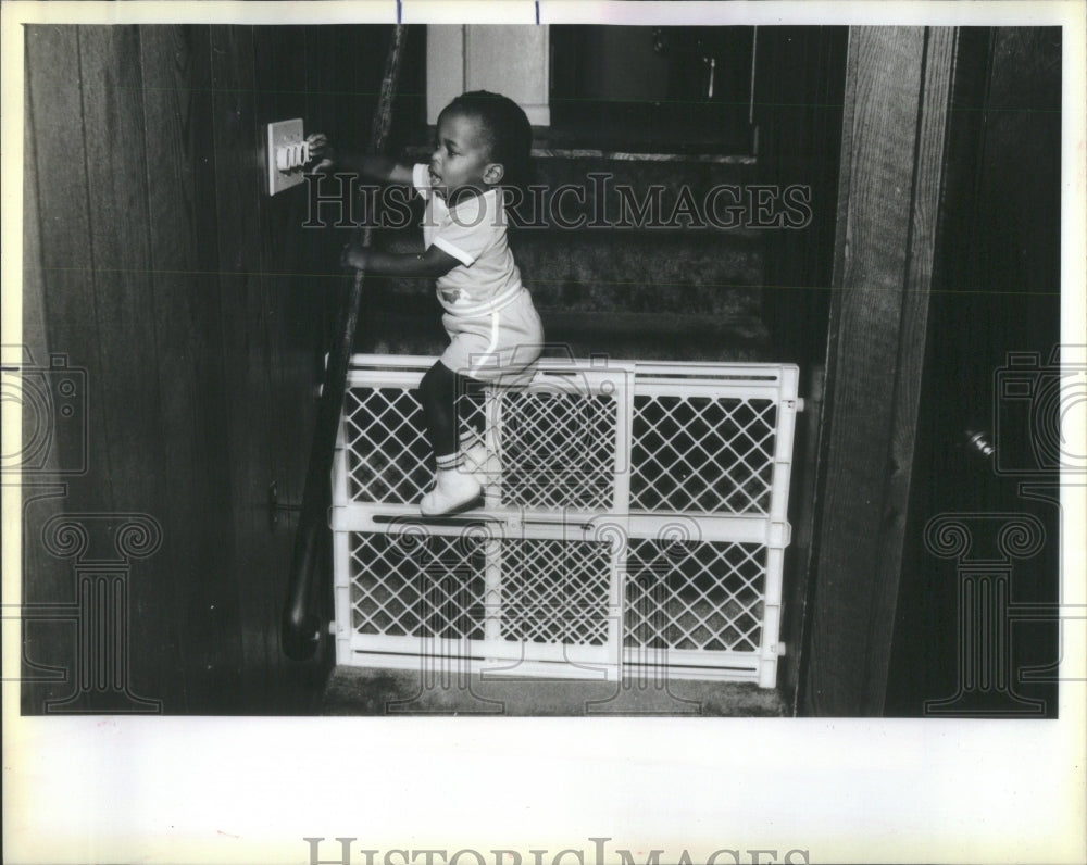 1985 Press Photo Quintuplets - Historic Images