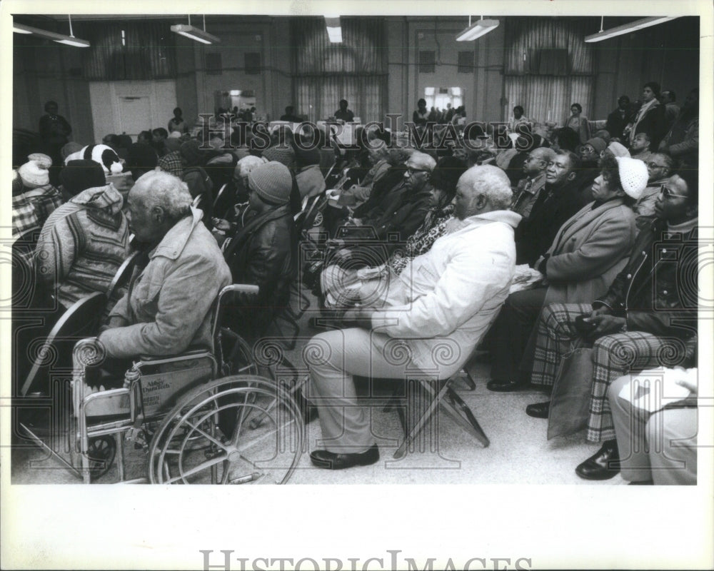 1984 Press Photo Mount Pisgah Baptist Church Food Line - RRU83351 - Historic Images