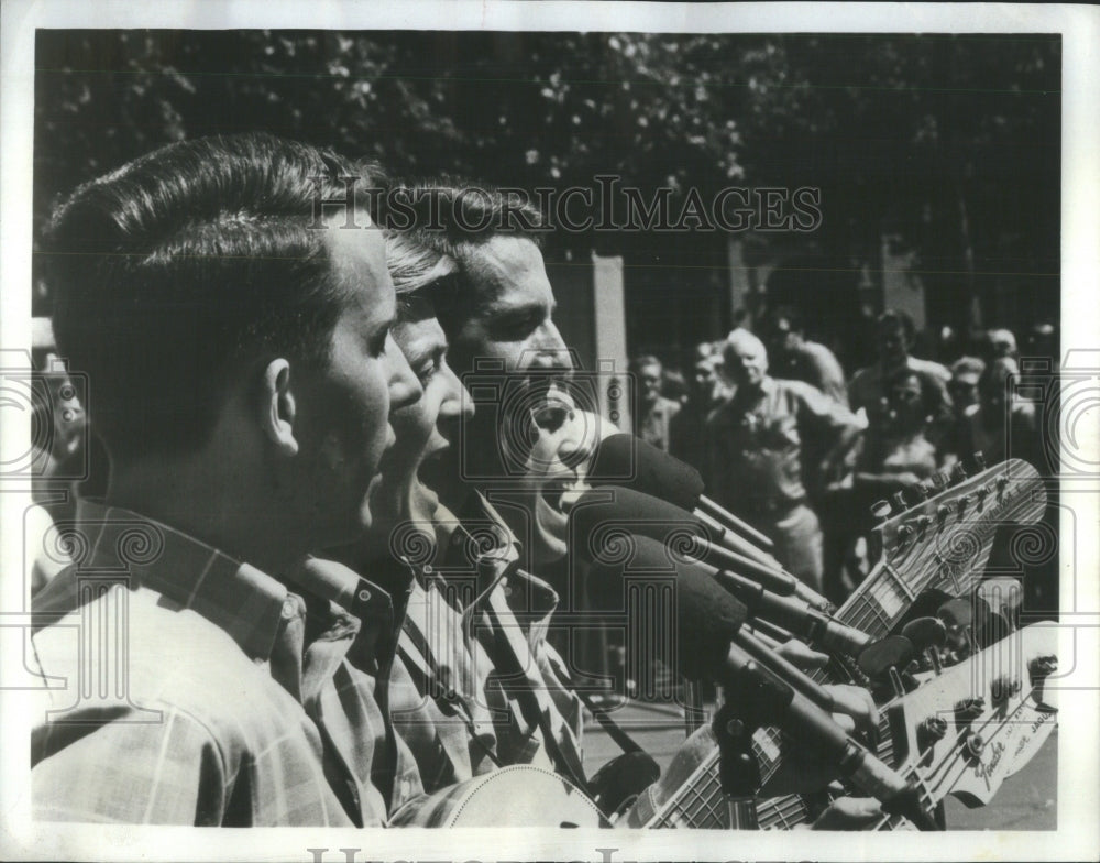 1968 Press Photo Up with People gang sing on NBC - RRU83637 - Historic Images