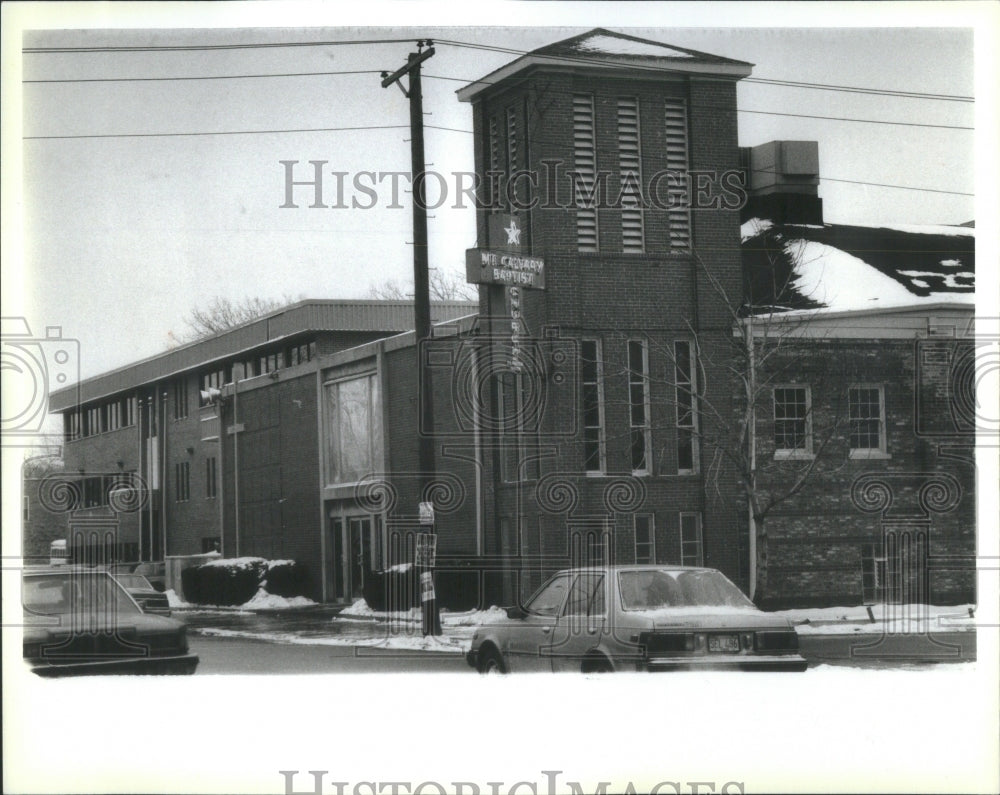 1987 Mount Calvary Baptist Church Auction  - Historic Images