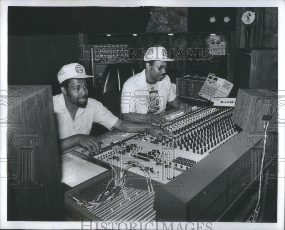 1979 Press Photo Recording Studio - RRU84331 - Historic Images