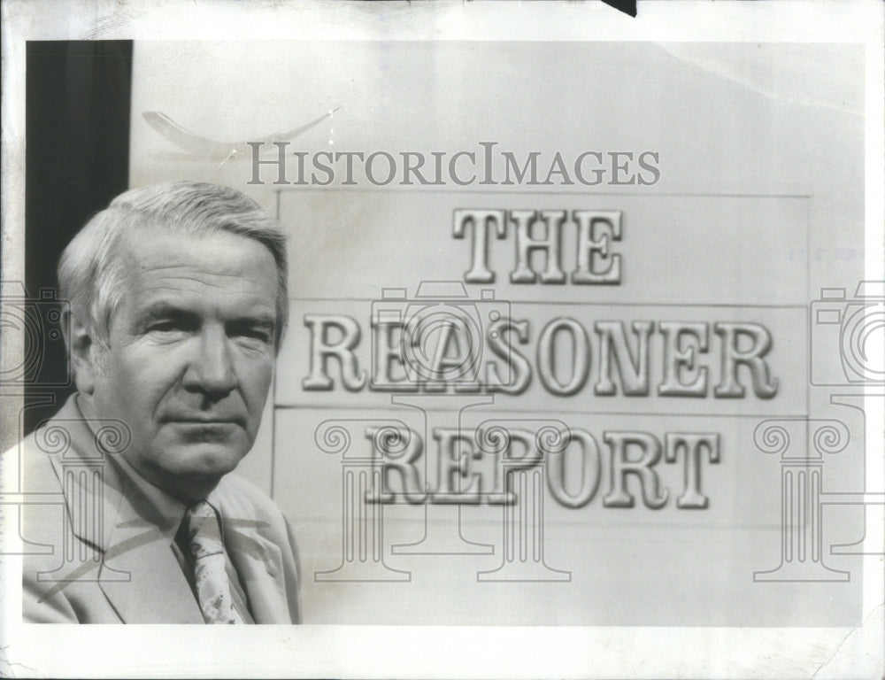 1973 HARRY REASONER AMERICAN JOURNALIST - Historic Images