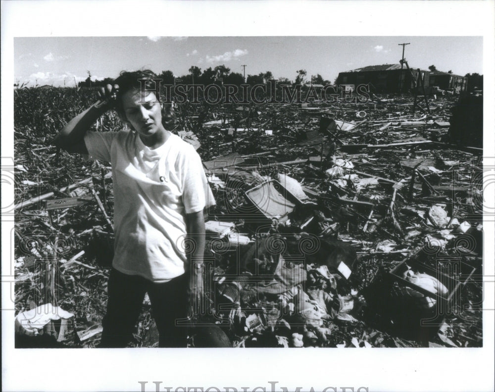 1990 Press Photo Melody Strohm Son Dead Tornado IL - RRU85121 - Historic Images