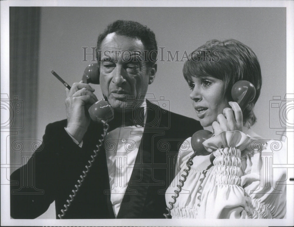 1969 Victor Borge Judy Carne Kraft London - Historic Images