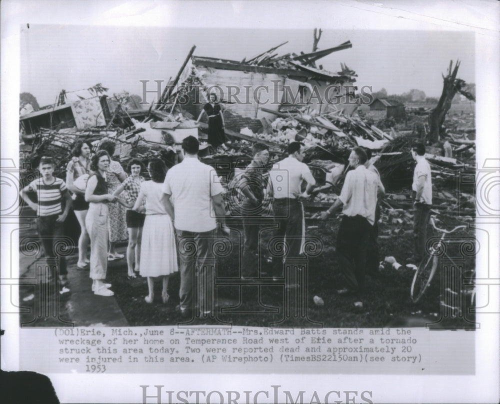 1953 Press Photo Aftermath Mrs Edward Batts Temperance - RRU85585 - Historic Images