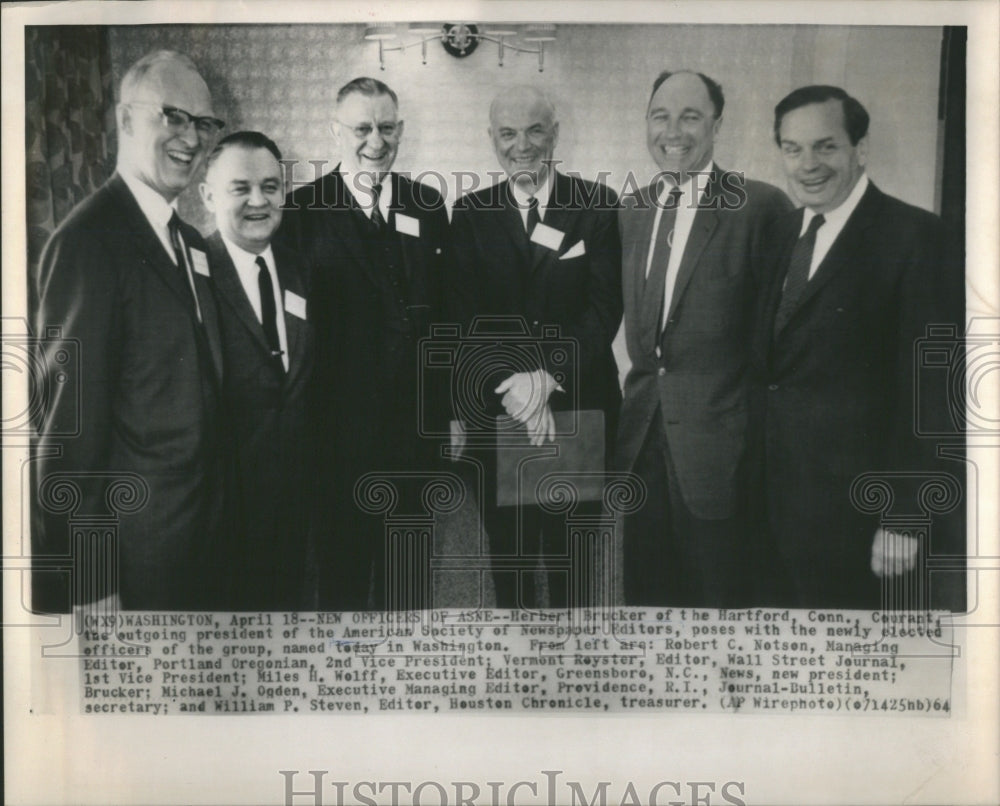 1964 Press Photo Herbert Brucker Newspaper Editor elect - Historic Images