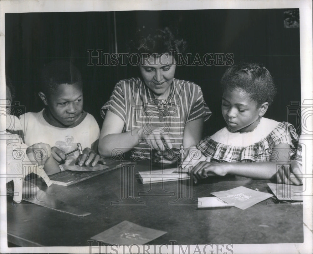 1950 Betty Schneider Director Craft Class-Historic Images