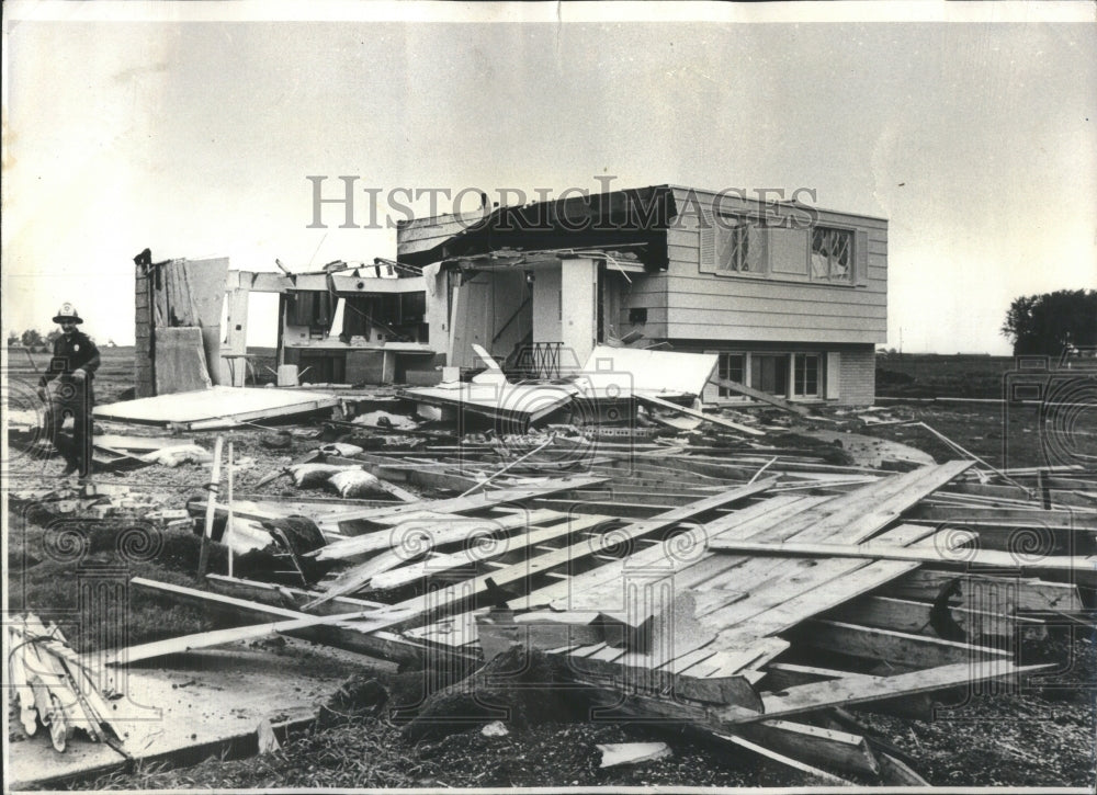 1965 Press Photo Fireman Tornado Wesley Street Home - RRU86495 - Historic Images