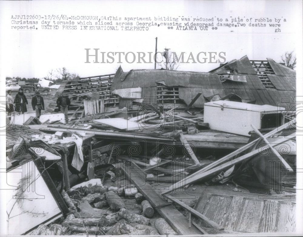 1964 Christmas Day Tornado Building Pile  - Historic Images