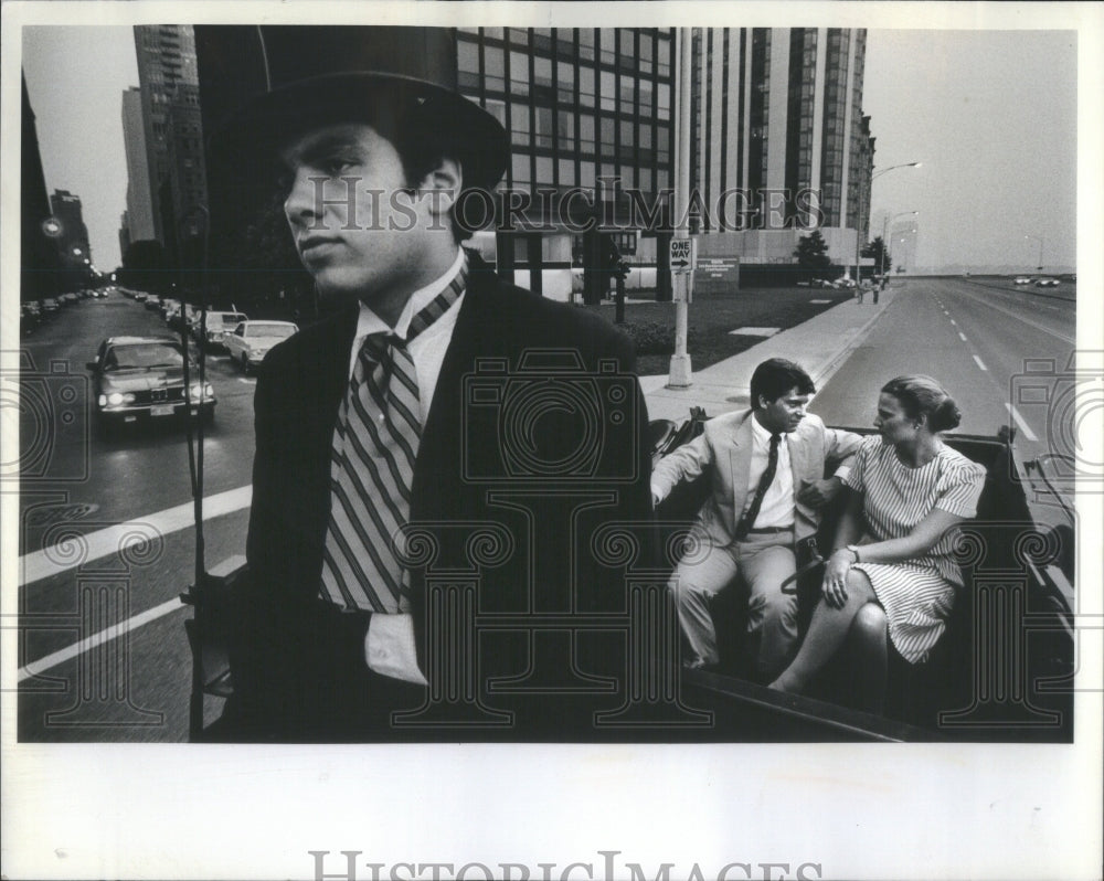 1982 Press Photo Chicago Tour City Visitors Michigan - Historic Images