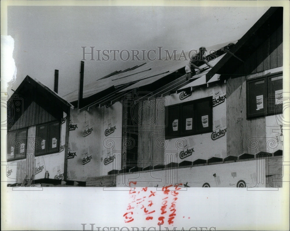 1983 Press Photo Exterior Construction Villa Olivia - RRU87583 - Historic Images