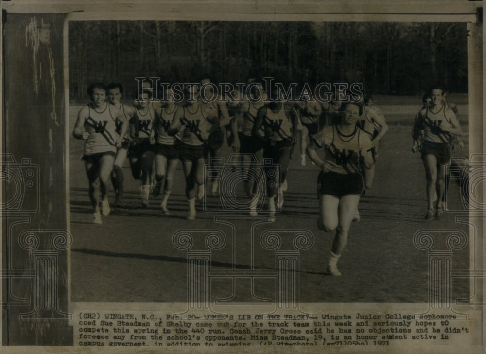 1971, Wingate Junior College Track Steadman - RRU87765 - Historic Images