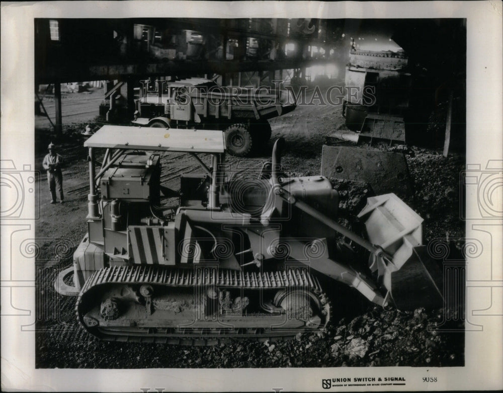 1963 Unmanned Tractor Shovel Remote Control - Historic Images