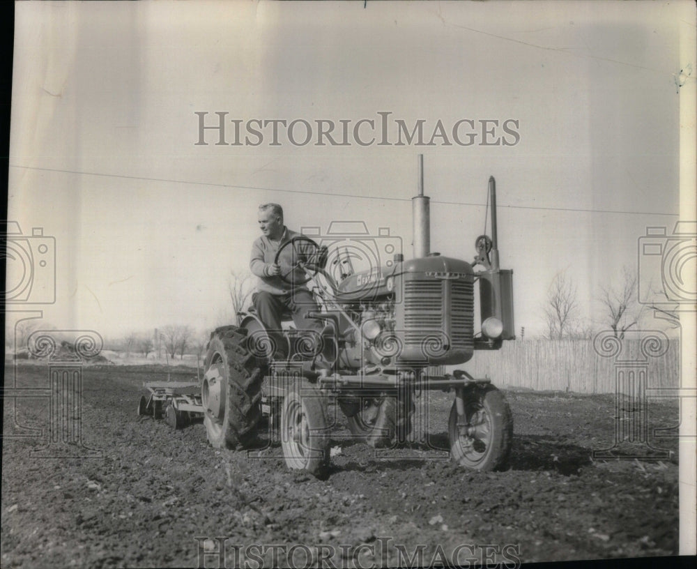 1954 Tom Naples Farm Tractor-Historic Images