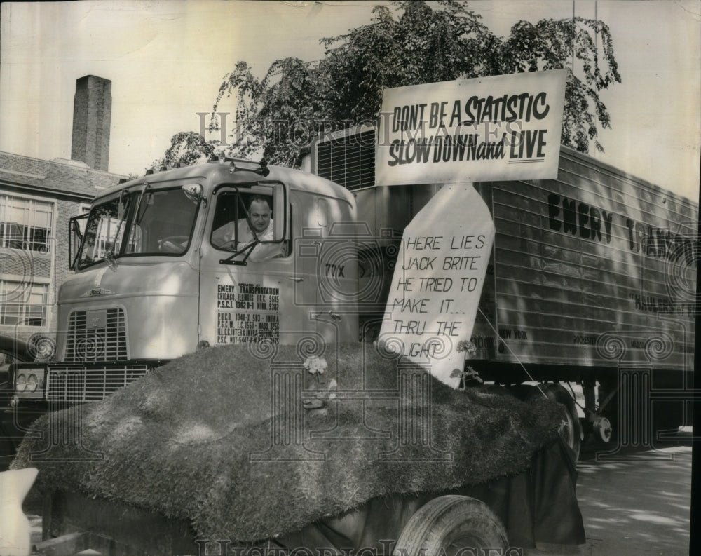 1958 Press Photo Traffic Safety Parade Evergreen - RRU88001 - Historic Images