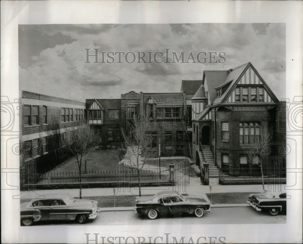 1959, New site Gaslight club English style - RRU88211 - Historic Images