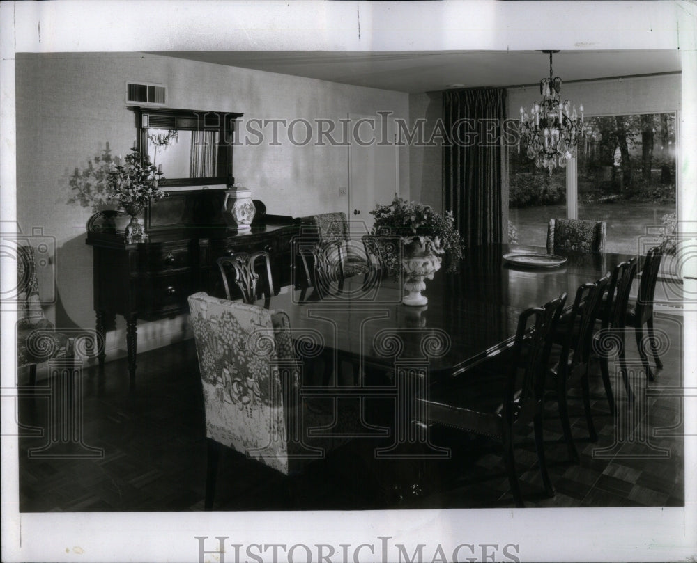 1968 Press Photo Dining Room Marc T. Nielsen Interiors - Historic Images