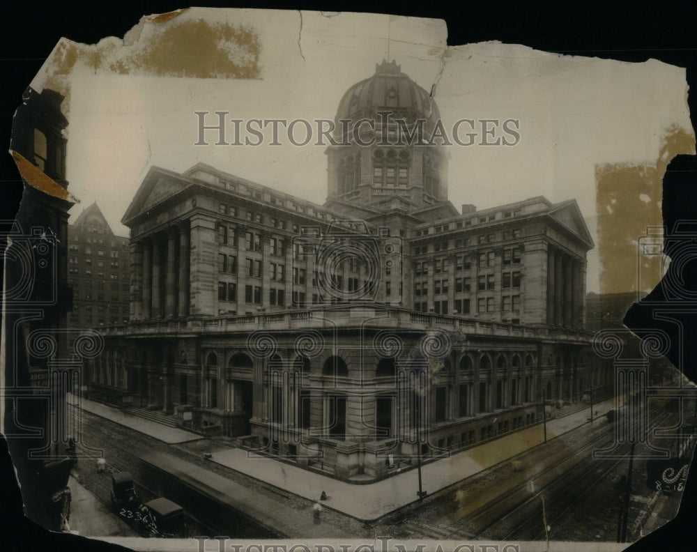 1930 Federal Court Building  - Historic Images