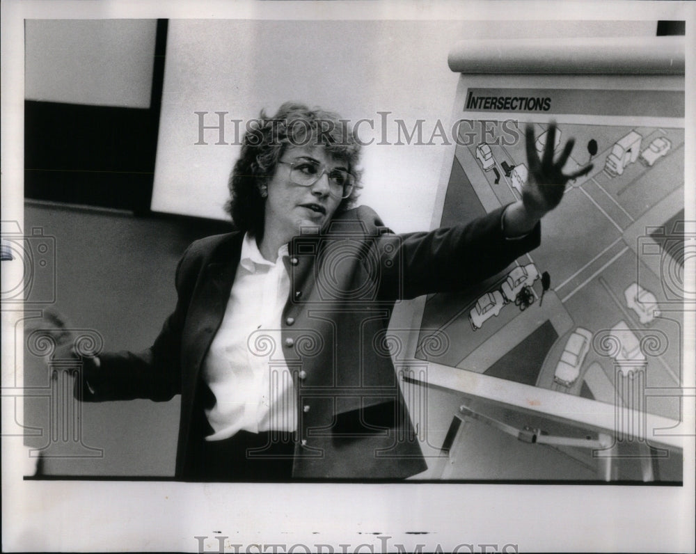 1988 Photo Traffic Safety School At Truman College - RRU88611 - Historic Images