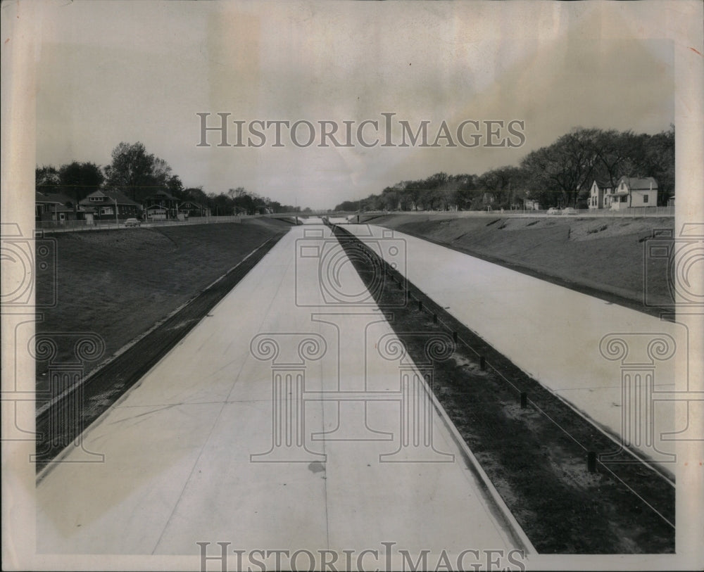 1954 View of Congress St. Superhighway - Historic Images