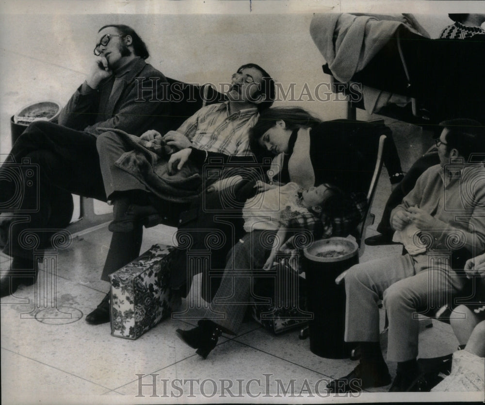 1972 Press Photo Holiday travel O&#39;Hare Airport - RRU89223 - Historic Images