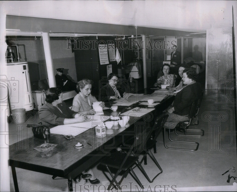 Election voting ladies at table - Historic Images