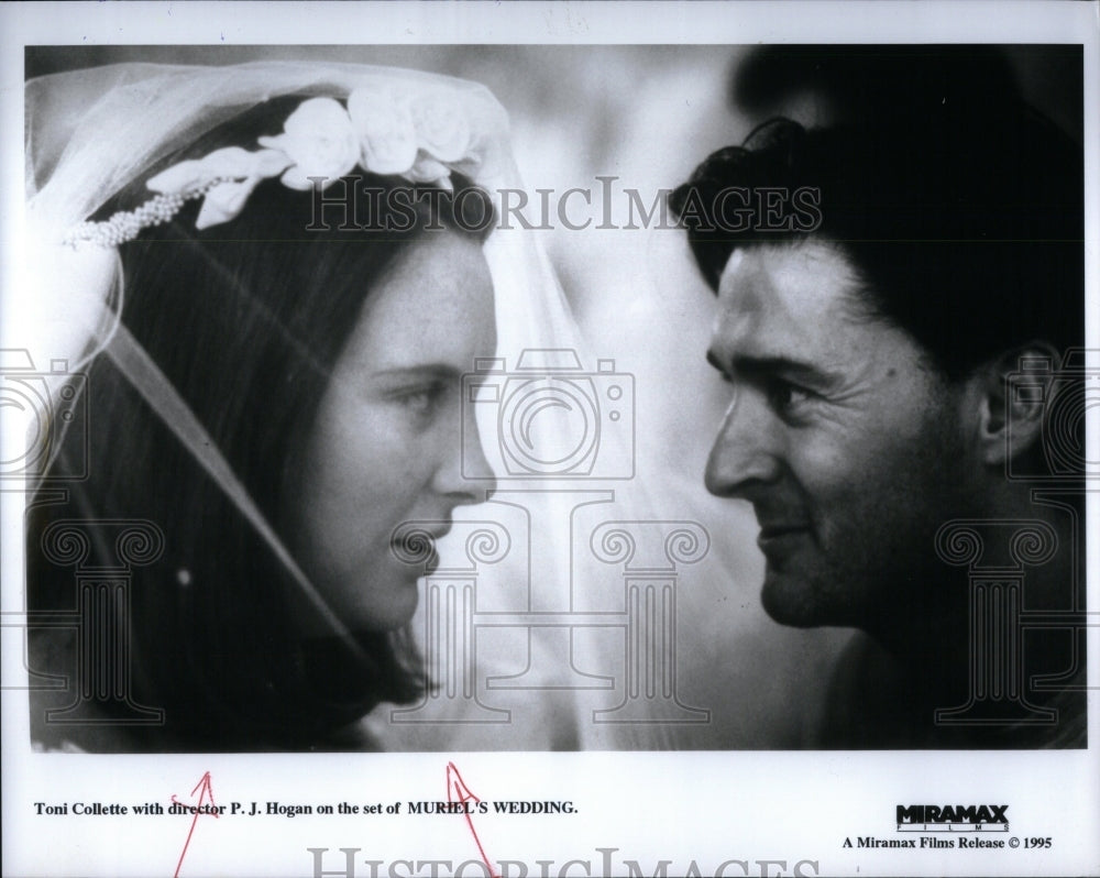 1995 Press Photo Toni Collette in Muriel's Wedding - Historic Images