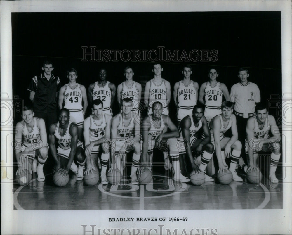 1967 Bradley University Braves Basketball - Historic Images