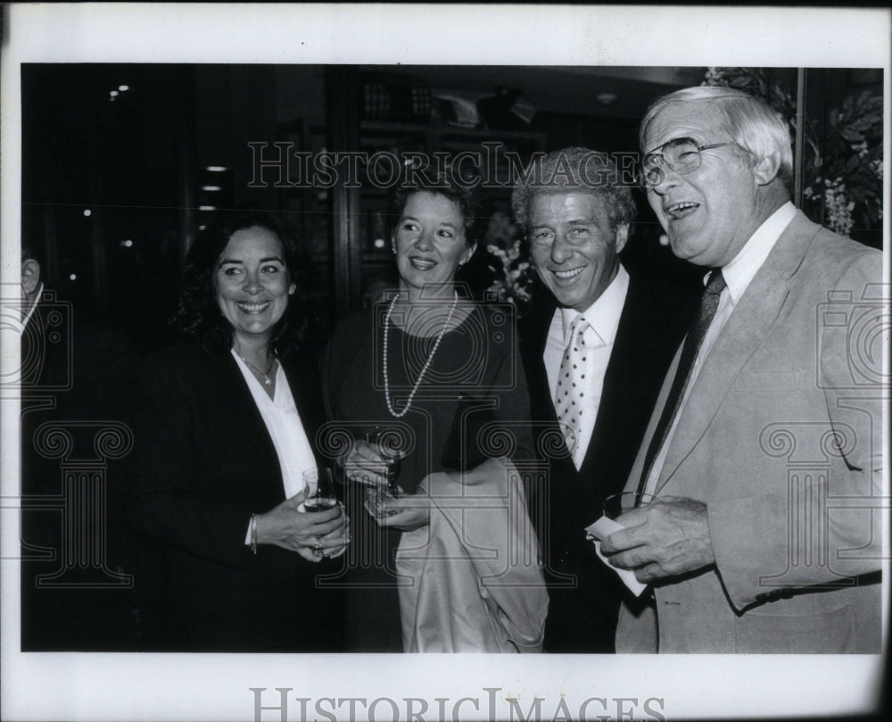 1987 Press Photo Bill Flynn Police Officer Politician - Historic Images