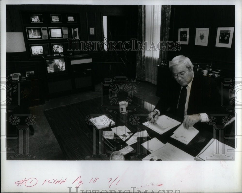 1984 Press Photo Bill Flynn, TV Executive - Historic Images