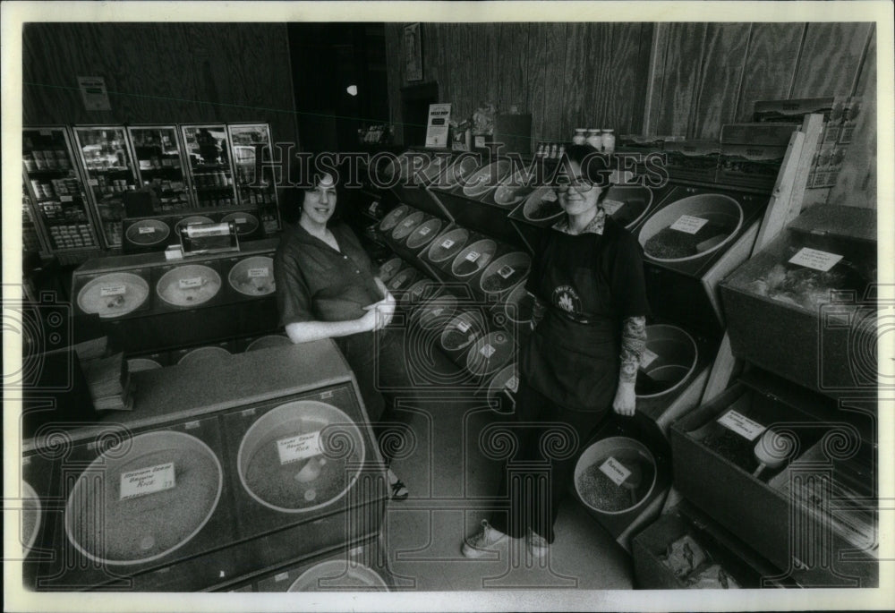 1981 Kay Step kin Bread Shop Owner Arlene-Historic Images