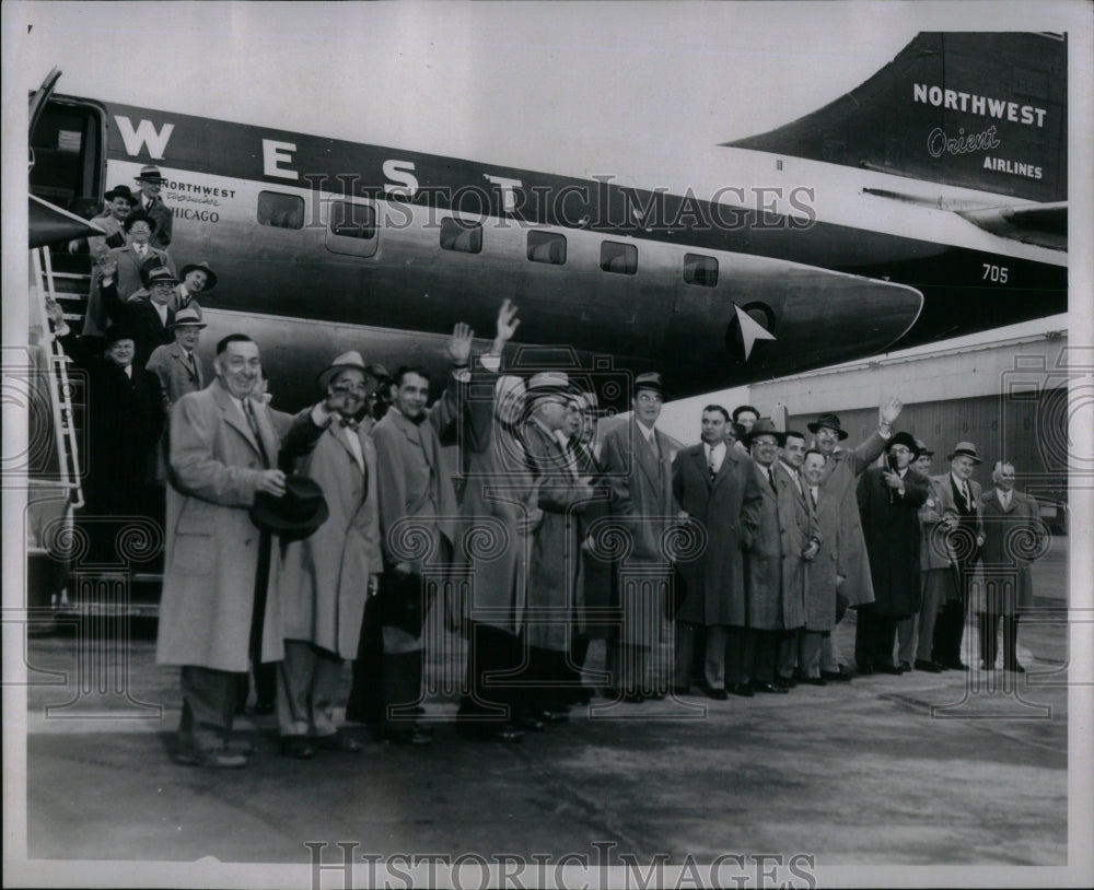 1955 Detroit Members Board Commerce Tour - Historic Images